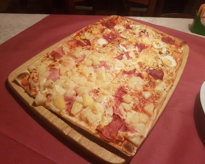Majorka Pizzeria
